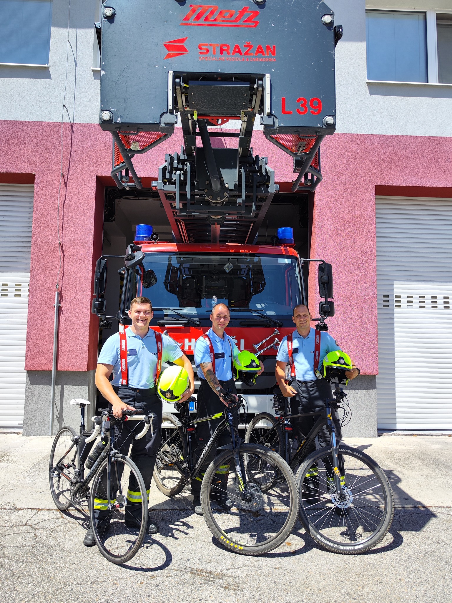 do prace na bicykli hasici